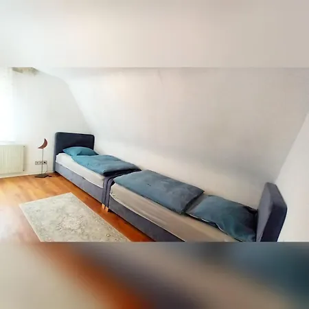 Large House 8 Guests Nuremberg Trade Fair 7 Km Apartman *